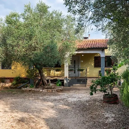 Apartment Truffle Baron For 2 Countryside *