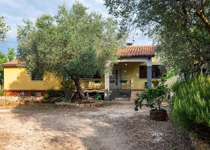 Apartment Truffle Baron For 2 Countryside *